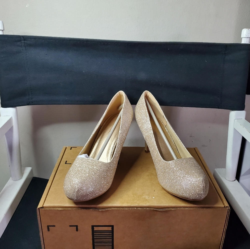 DREAM PAIRS Womens Elegant Versatile Low Stiletto Heel Dress Pump Size 10 - Picture 3 of 11
